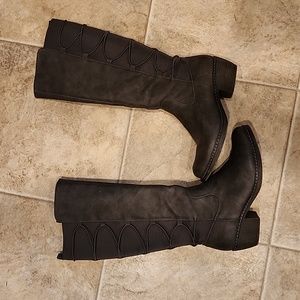 PATRIZIA MUGGIA BOOTs women's 8